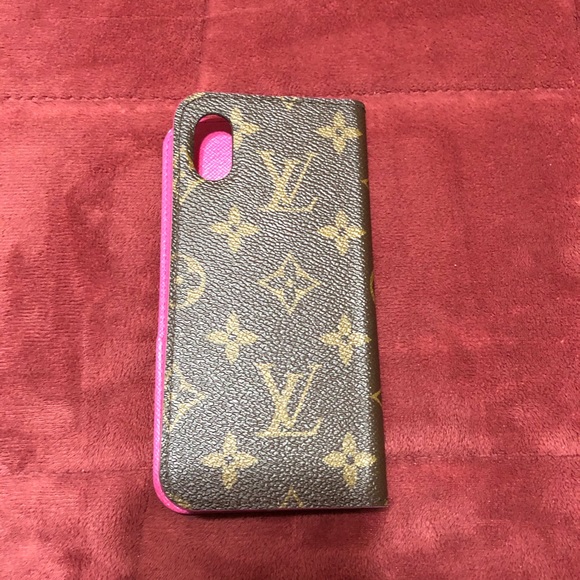 Louis Vuitton Monogram iPhone X Folio - Picture 14 of 15